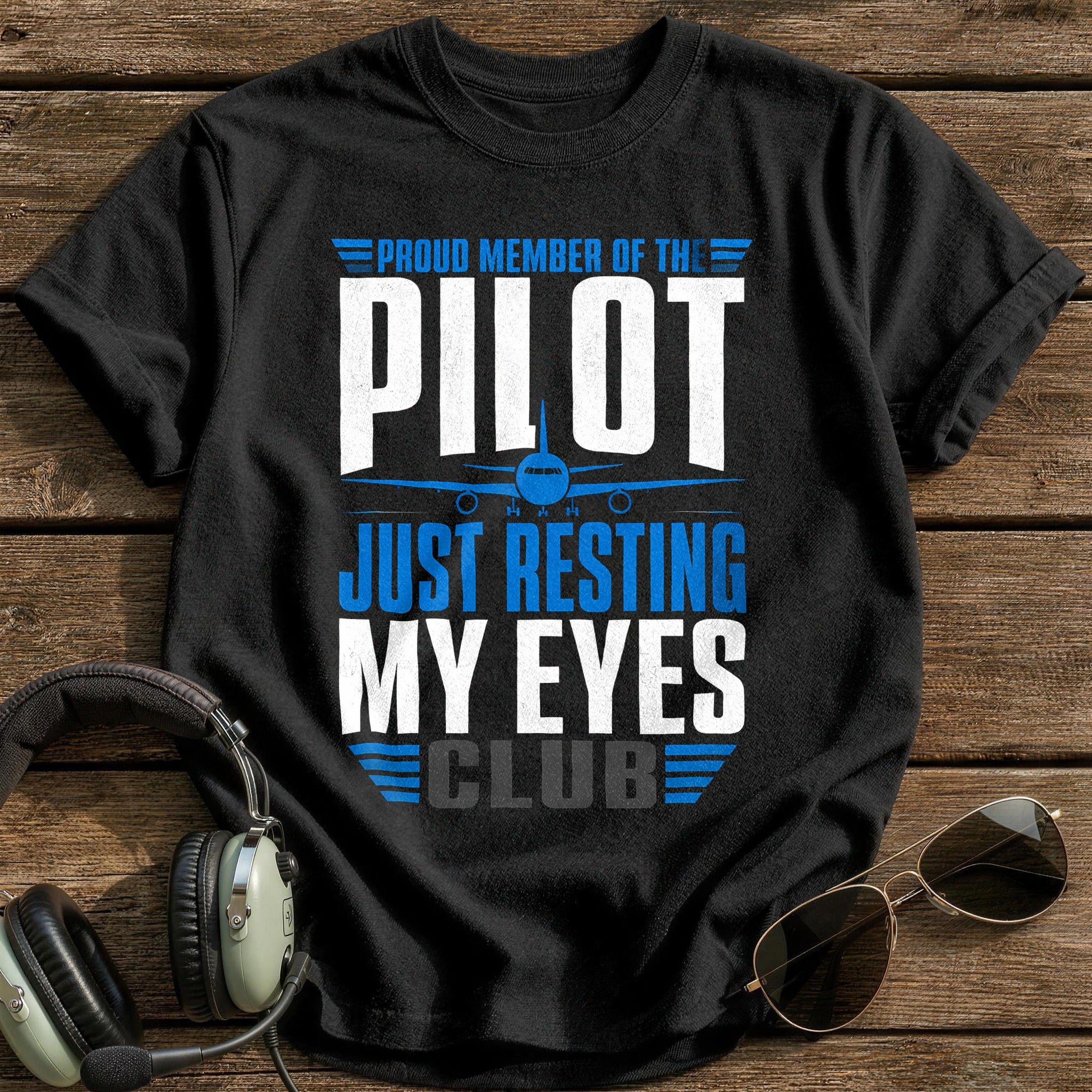 Proud Member Resting - Black