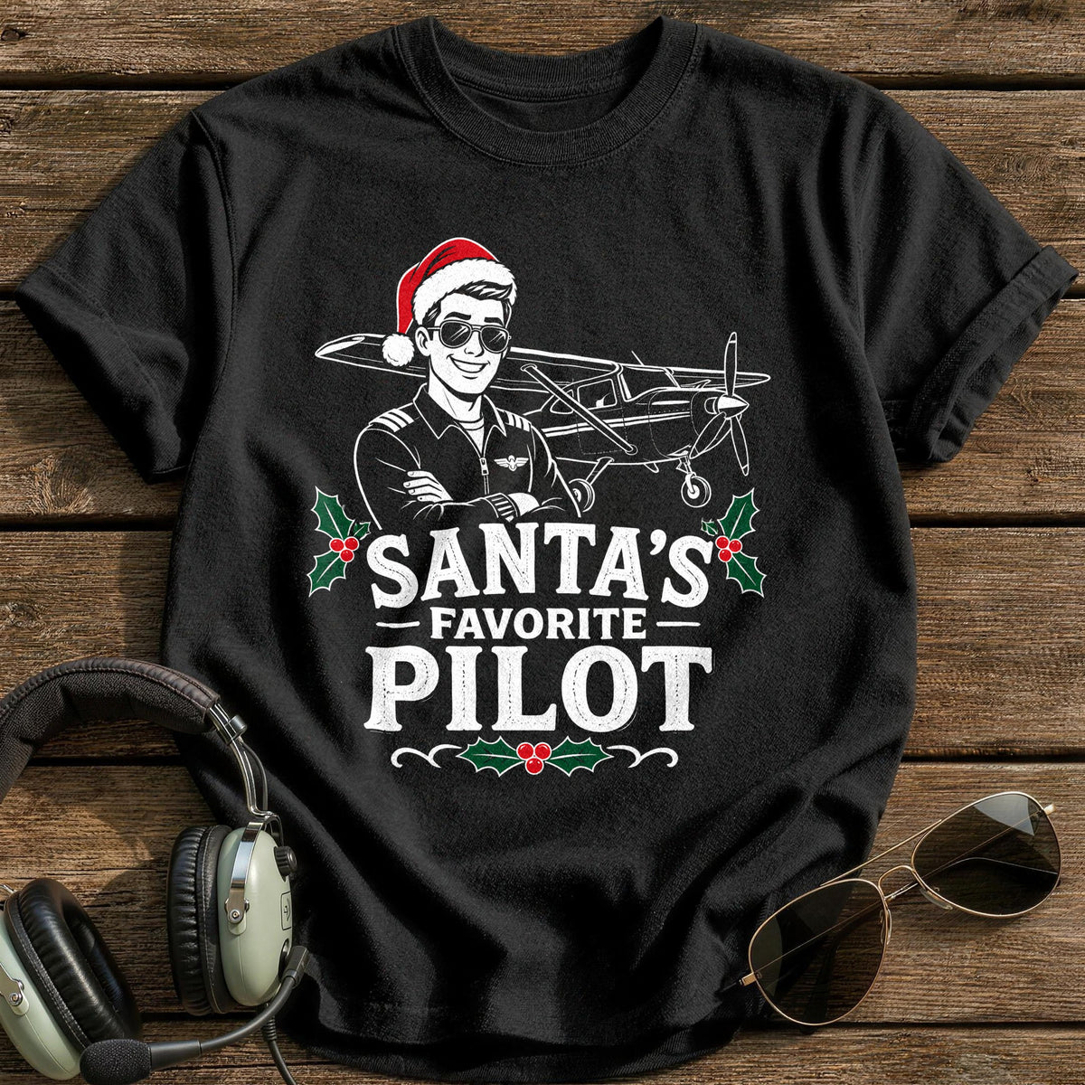 Santa's Favorite Pilot 50 T-Shirt - Black